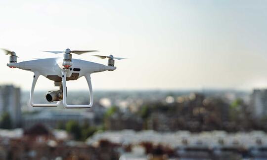 Проверки бизнеса с воздуха: инспекторам разрешили использовать беспилотники